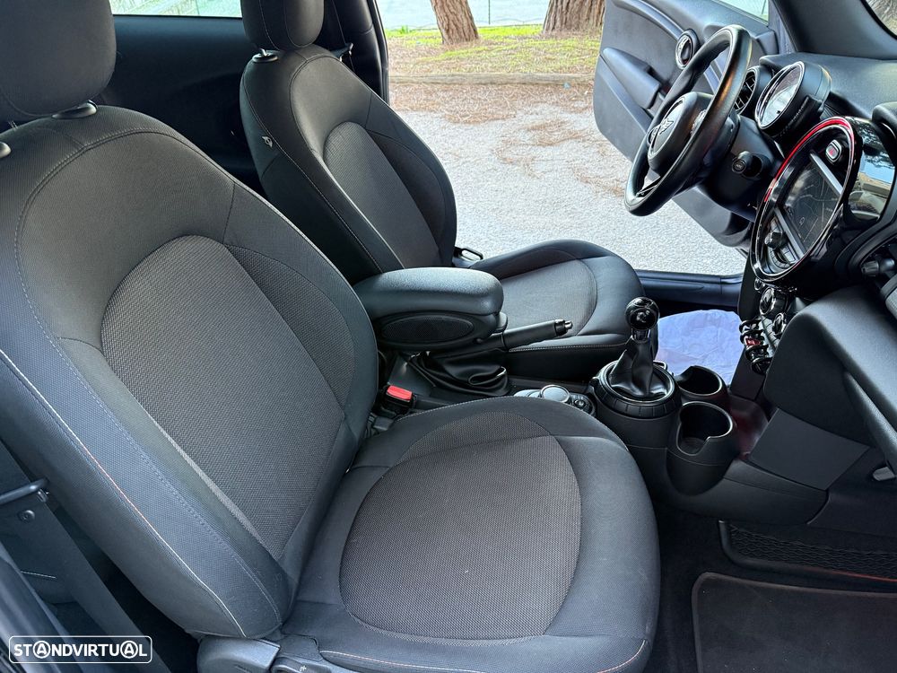 MINI 3 Portas Cooper D - 9