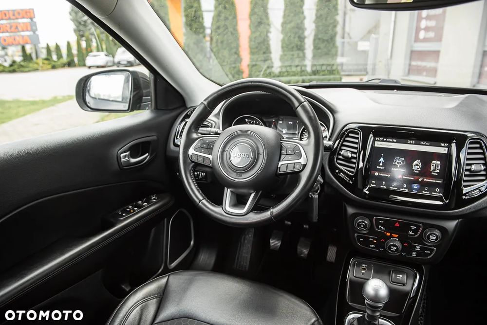 Jeep Compass 1.4 TMair Night Eagle FWD S&S - 28