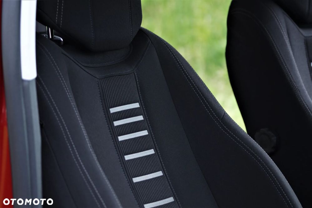 Peugeot 308 - 26