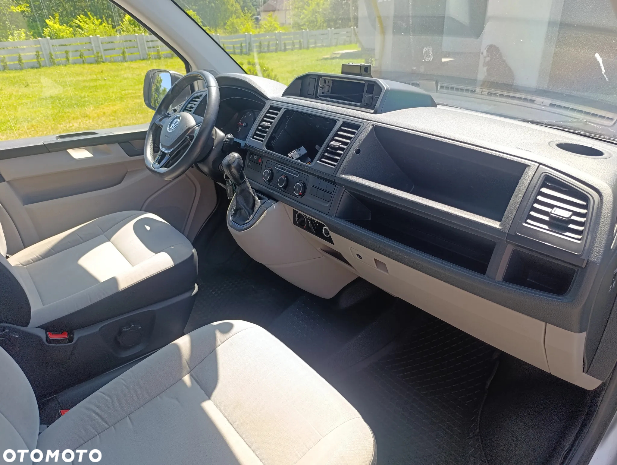 Volkswagen Transporter - 14