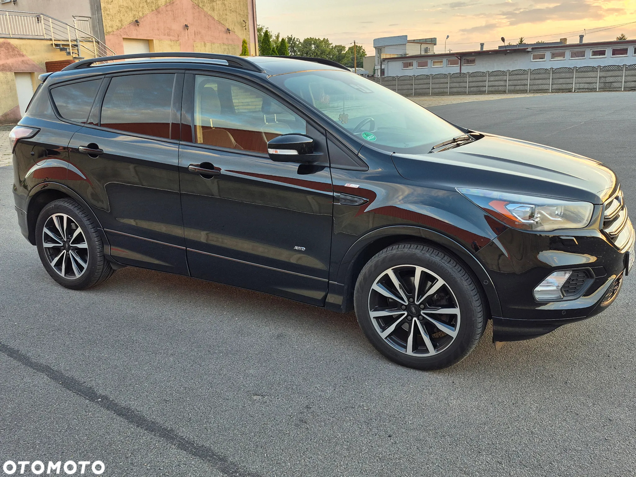 Ford Kuga 2.0 TDCi AWD ST-Line Black - 3