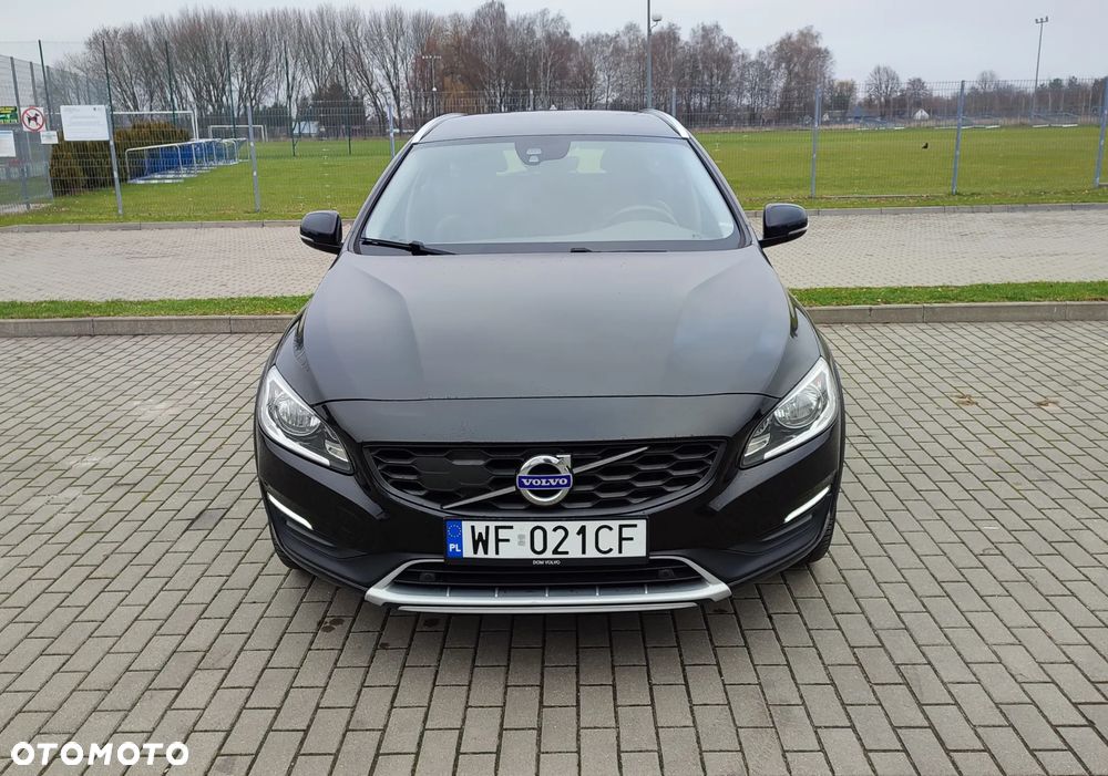 Volvo V60 Cross Country D3 - 1