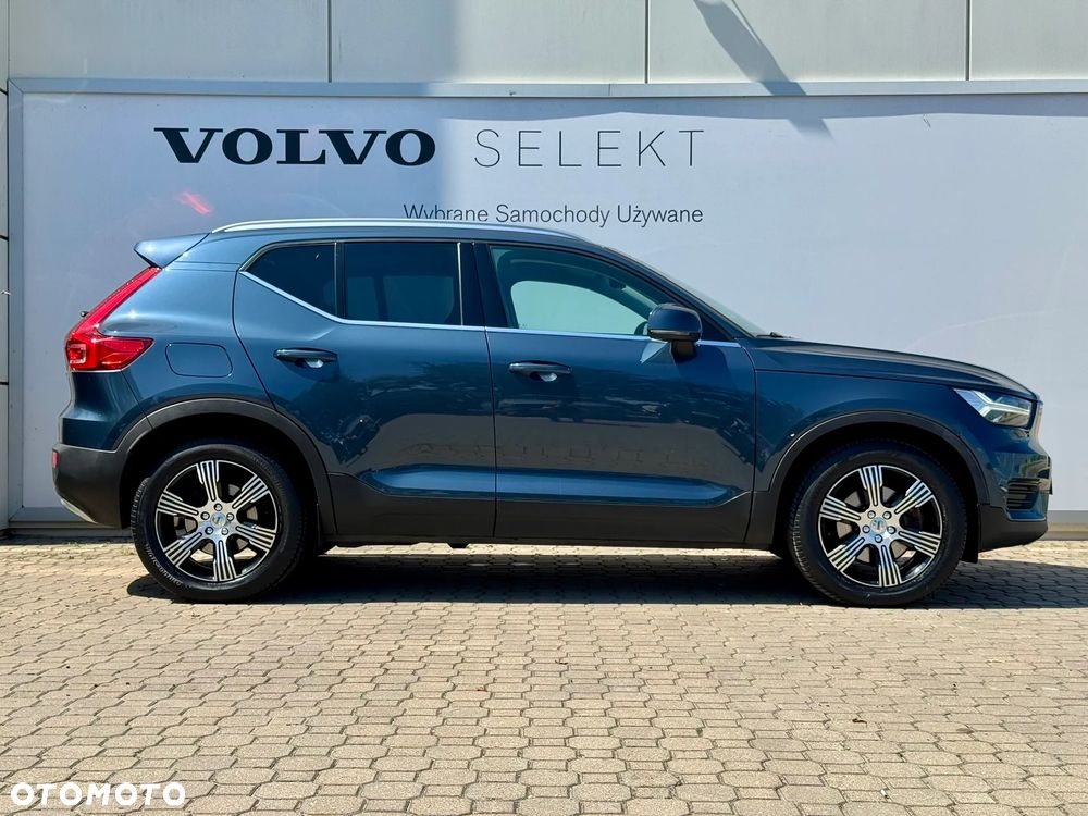 Volvo XC 40 B4 B AWD Inscription - 8