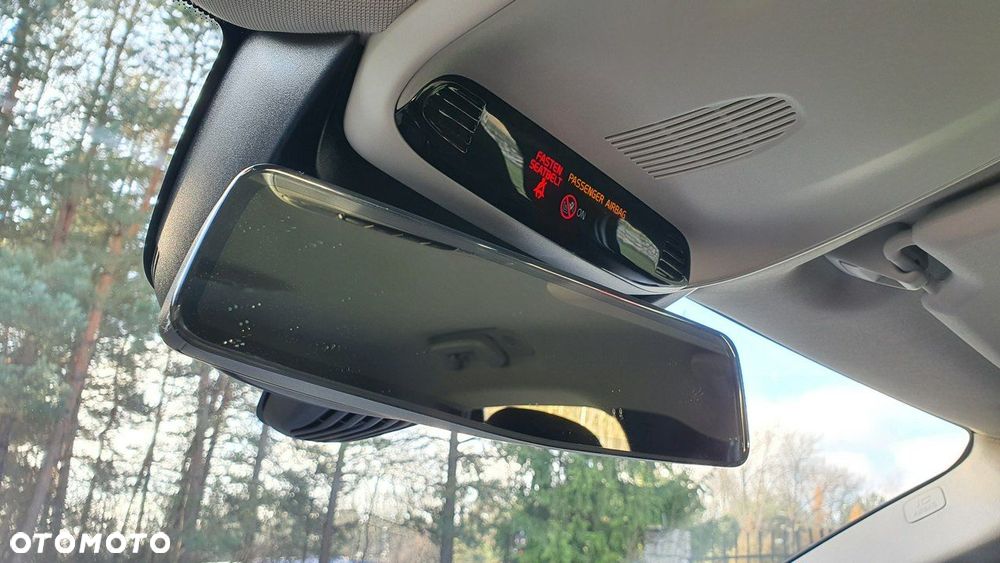 Volvo V40 D2 Kinetic - 21