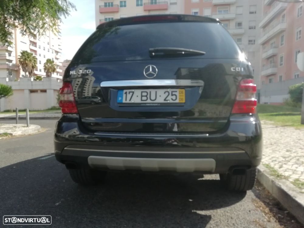 Mercedes-Benz ML 320 CDI - 10