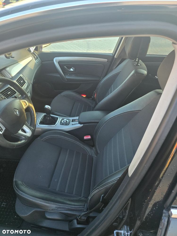 Renault Laguna 2.0 DCi Expression - 25