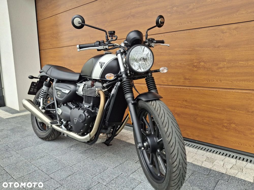 Triumph Speed Twin - 3