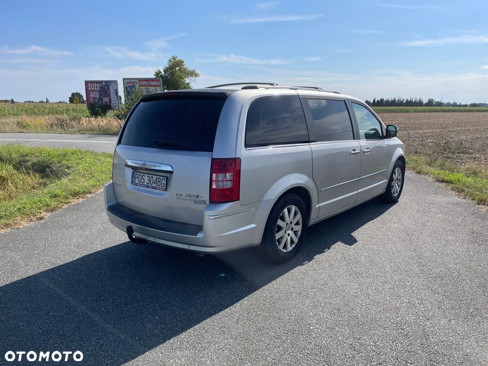 Chrysler Grand Voyager 2.8 CRD Automatik Limited - 9