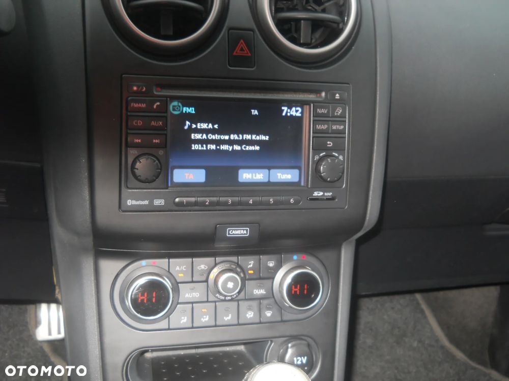 Nissan Qashqai 1.6 dCi ACENTA+ - 10