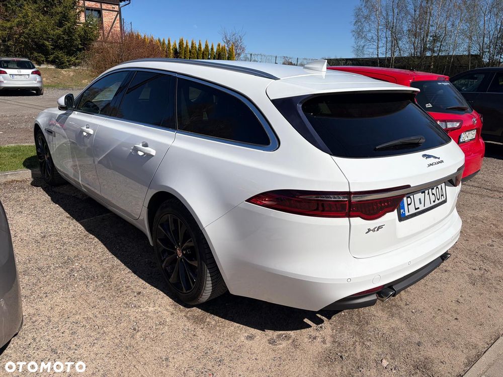 Jaguar XF 2.0 i4D Prestige - 7