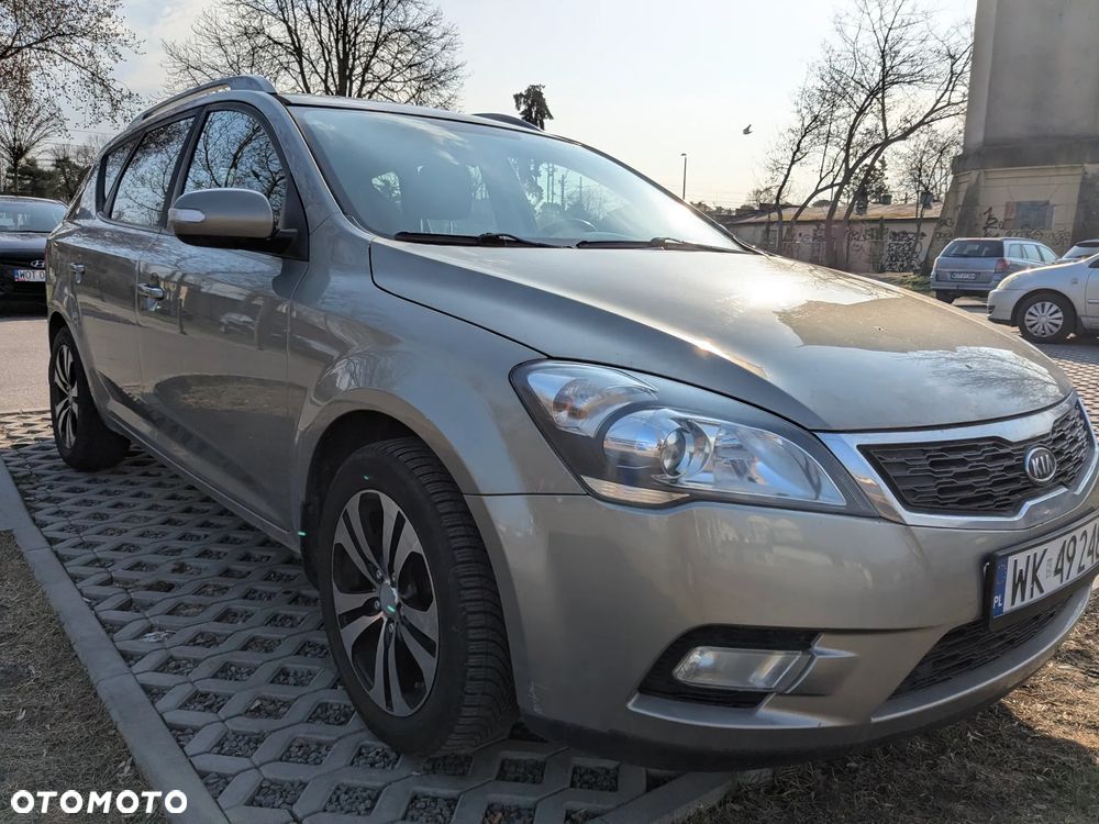 Kia Ceed 1.6 Crdi Comfort + - 2