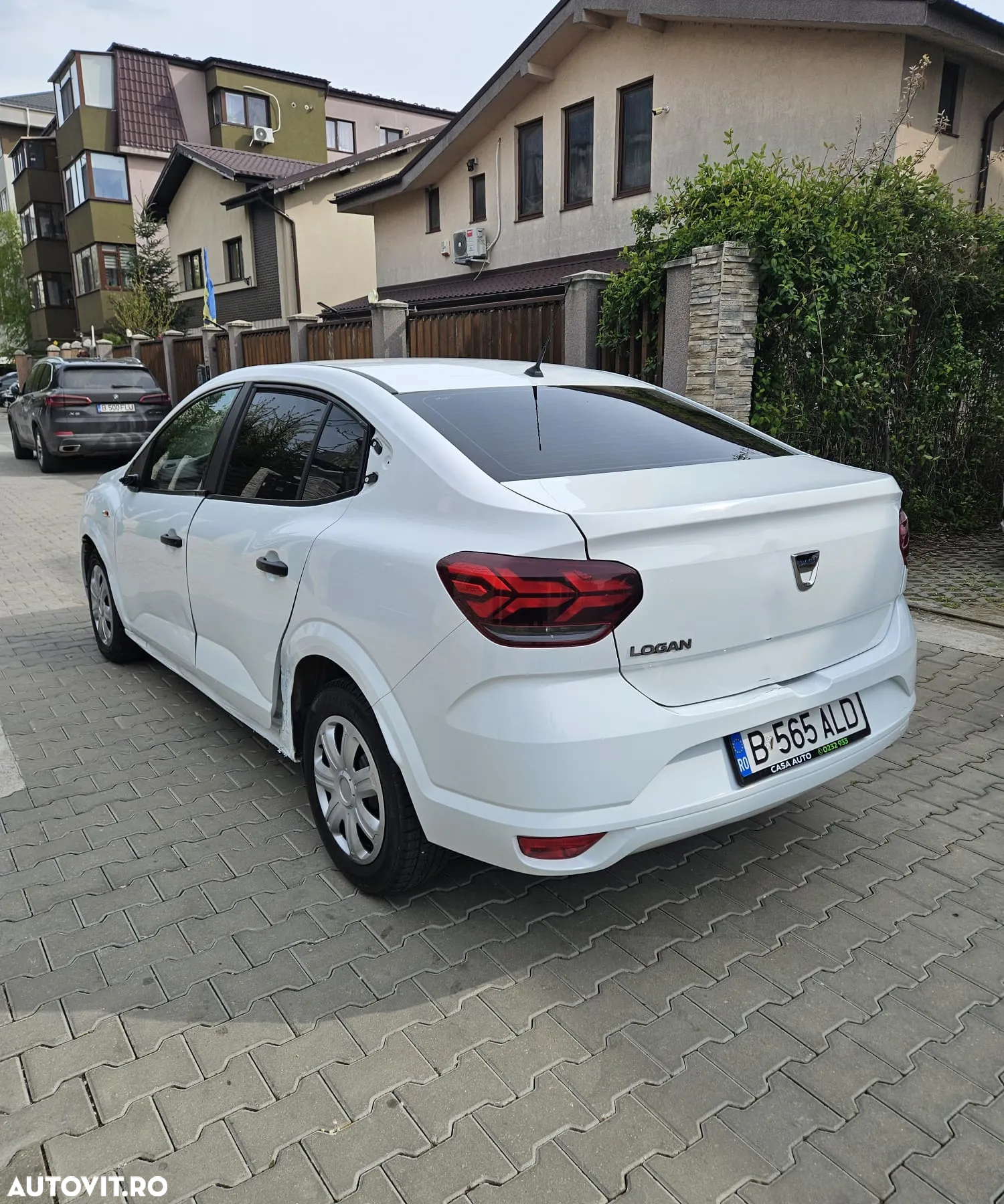 Dacia Logan ECO-G 100 Essential - 4