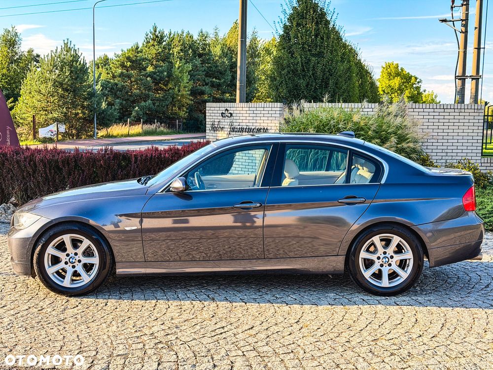BMW Seria 3 325xi - 1