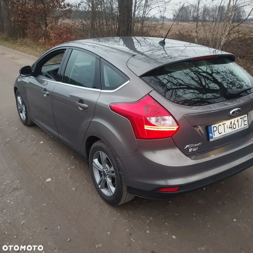 Ford Focus 1.6 TDCi DPF Titanium - 8
