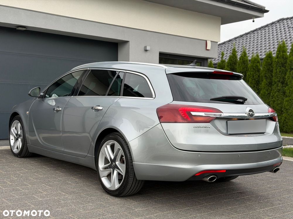 Opel Insignia - 15