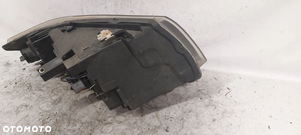 .  PRZOD PRZEDNIA LAMPA LEWA BMW 1 E90/E91 - 3