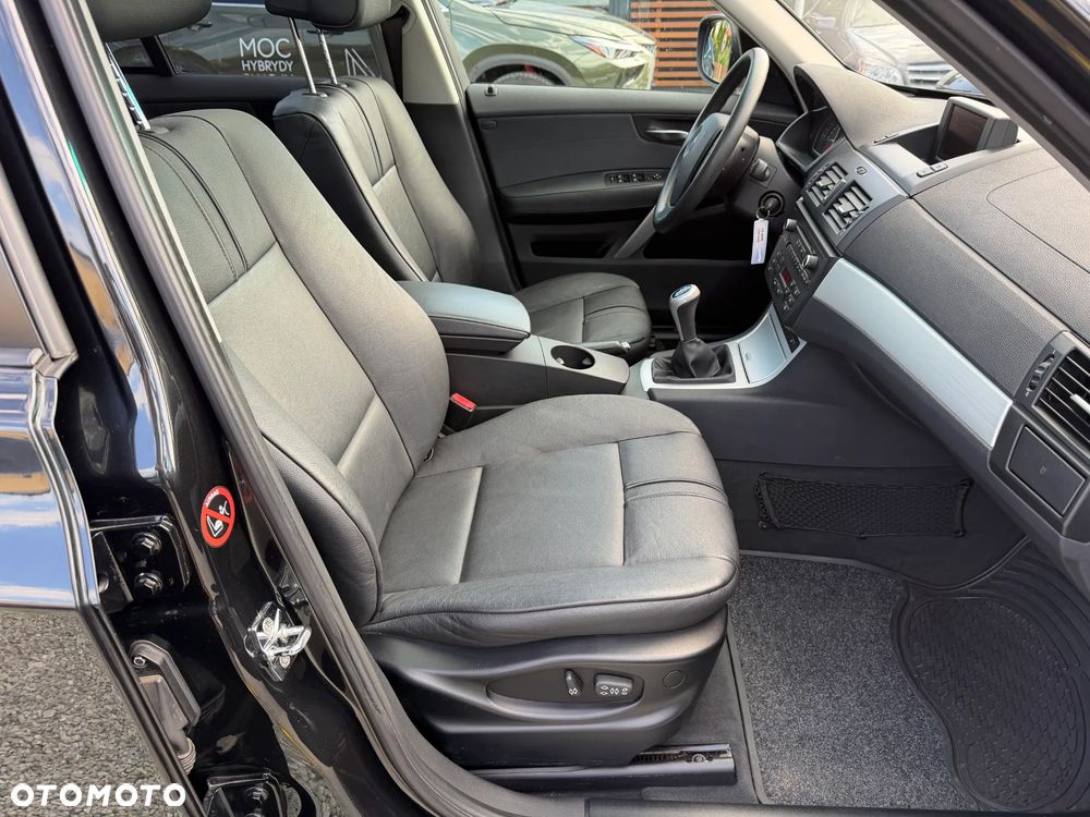 BMW X3 xDrive20i Limited Sport Edition - 32