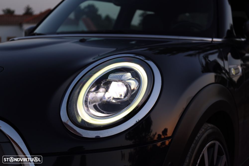 MINI 3 Portas Cooper SE - 12