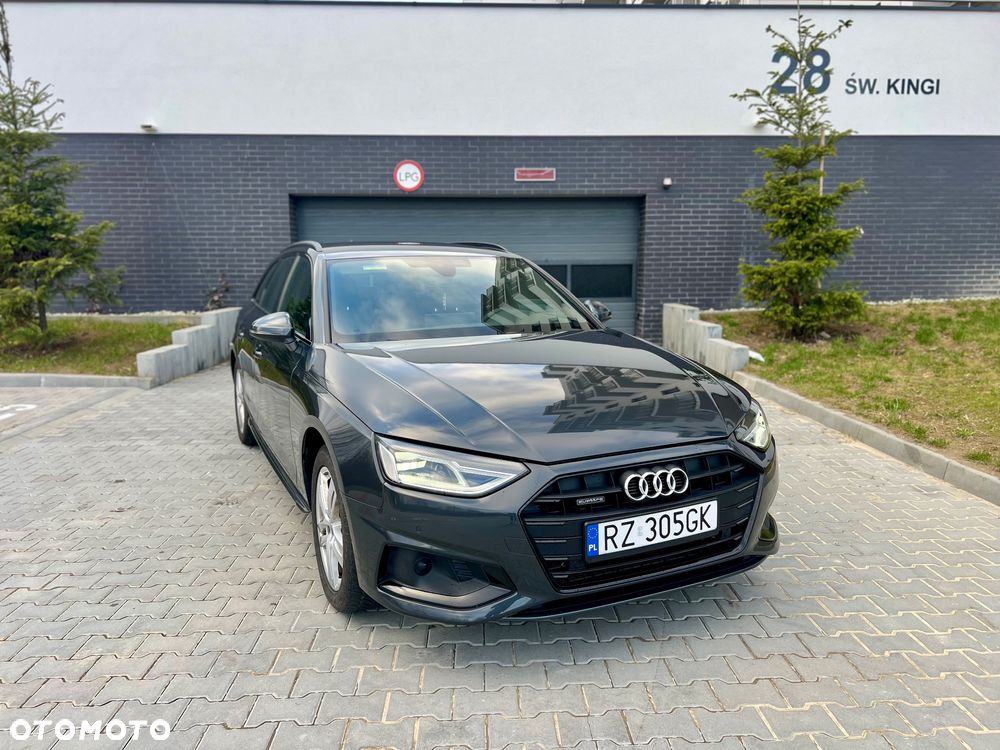 Audi A4 Avant 40 TDI quattro S tronic advanced - 1