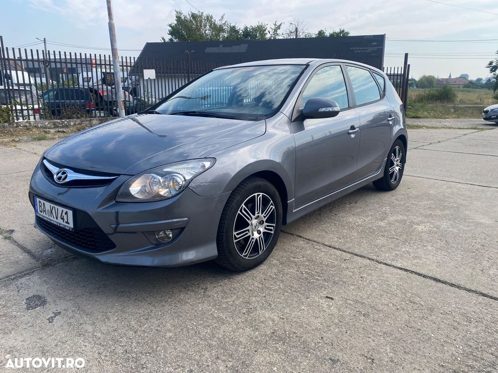 Hyundai i30 1.6 CRDI Comfort - 2