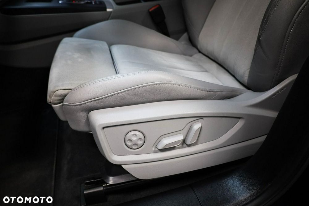 Audi Q5 Sportback - 19