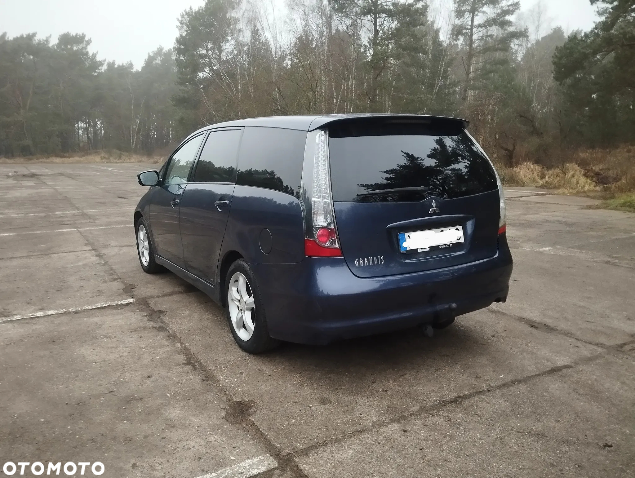 Mitsubishi Grandis 2.4 Automatik Invite - 4