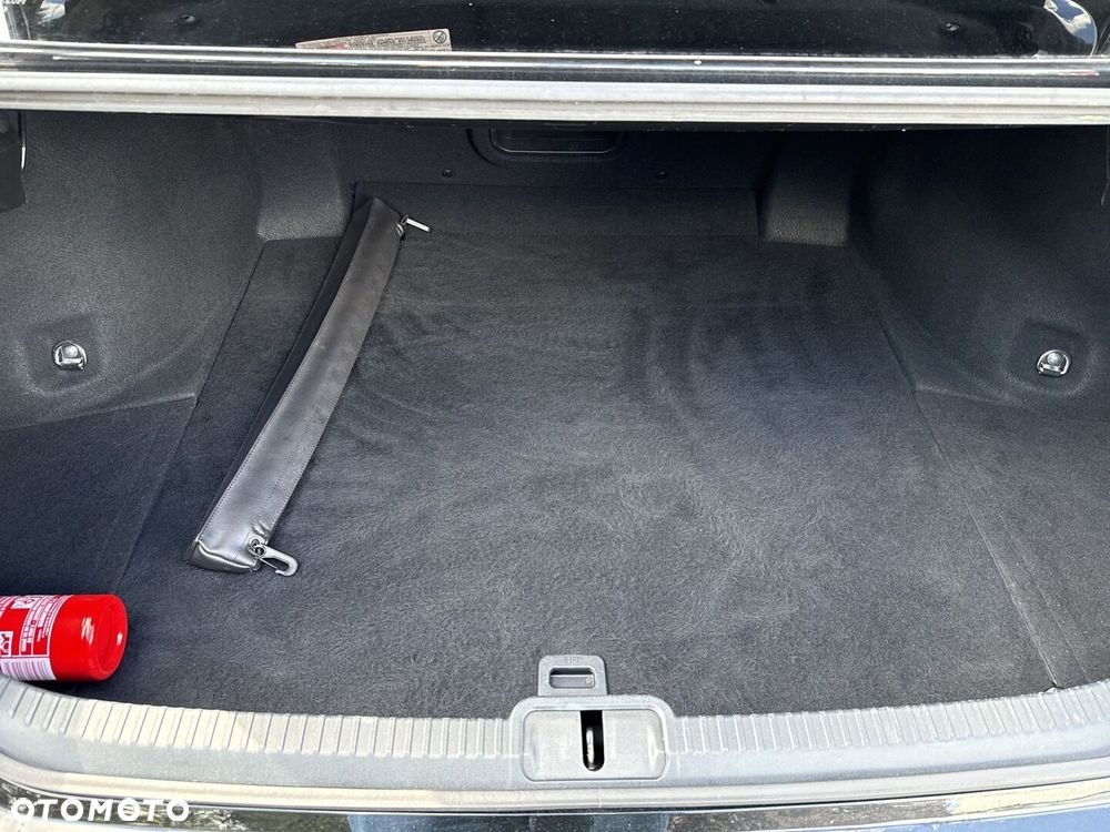 Lexus ES 300h F Sport Edition - 18