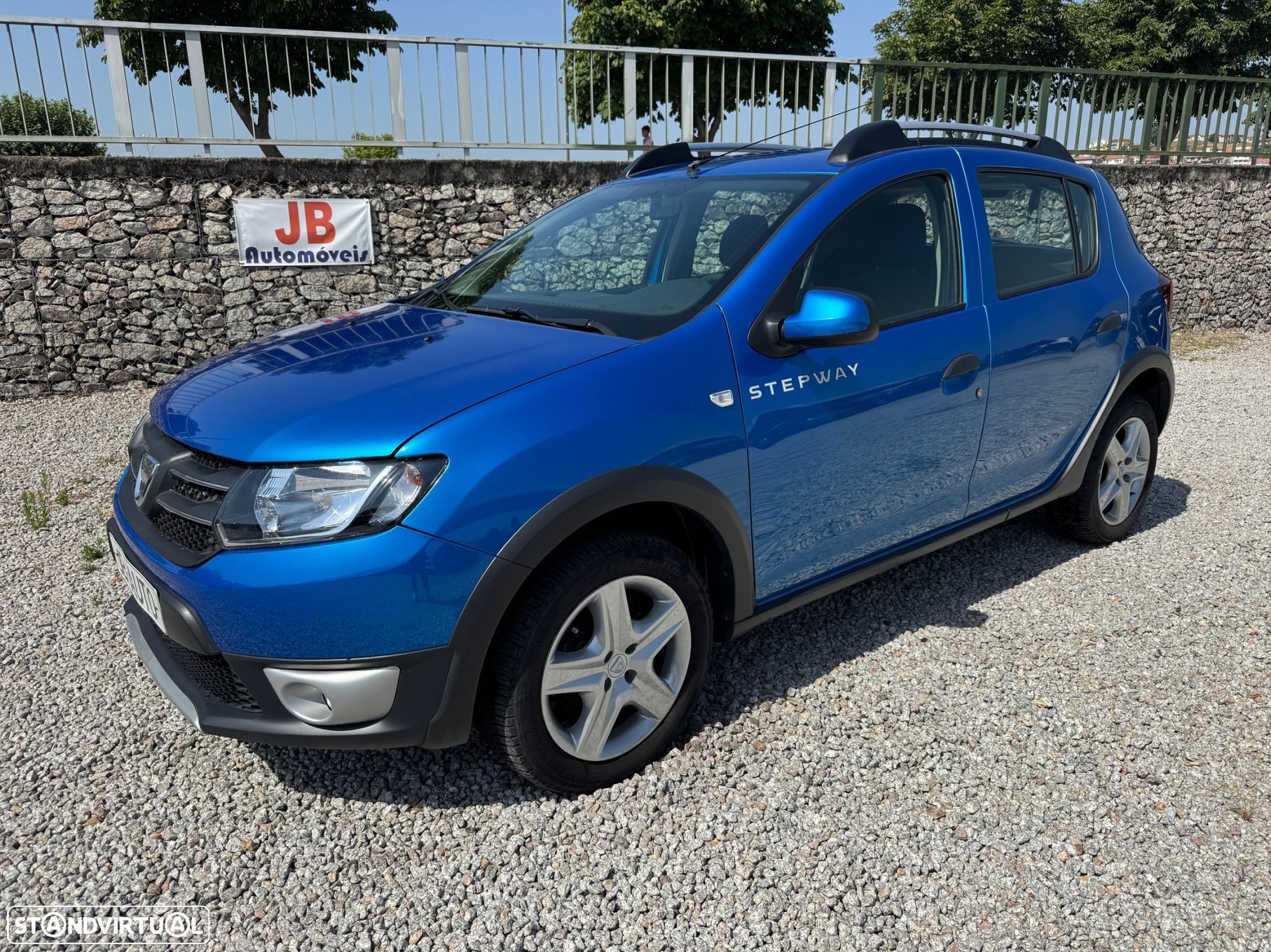 Dacia Sandero 0.9 TCe Stepway - 1