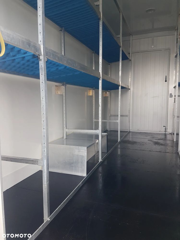 Iveco DAILY KONTENER NISKOPODŁOGOWY 4,43x2,23x2,42 SKLEP FOODTRUCK BAR KLIMA KONIOWÓZ KAMPER - 26