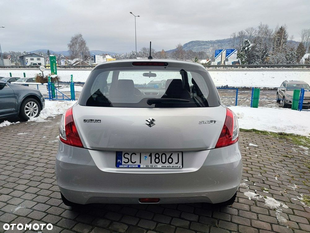 Suzuki Swift 1.2 Club - 5