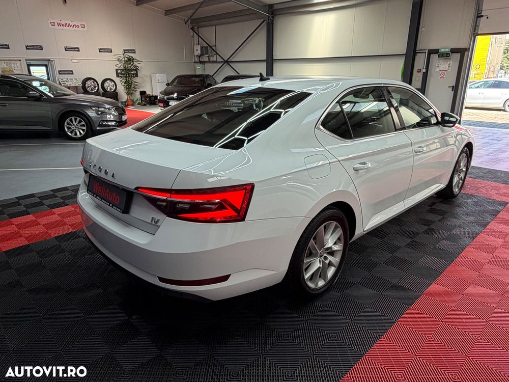 Skoda Superb 1.4 TSI PHEV Ambition - 4
