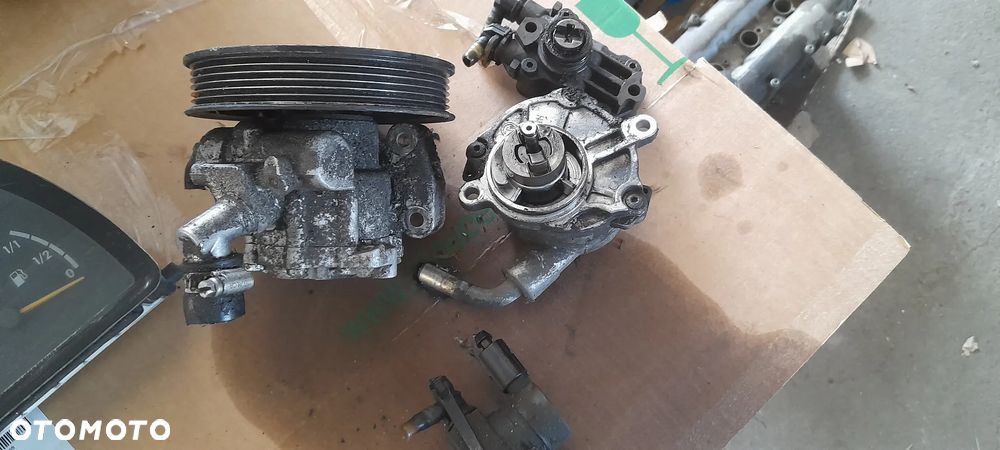 MERCEDES VITO SERWO POMPA HAMULCOWA A0004307708 - 11