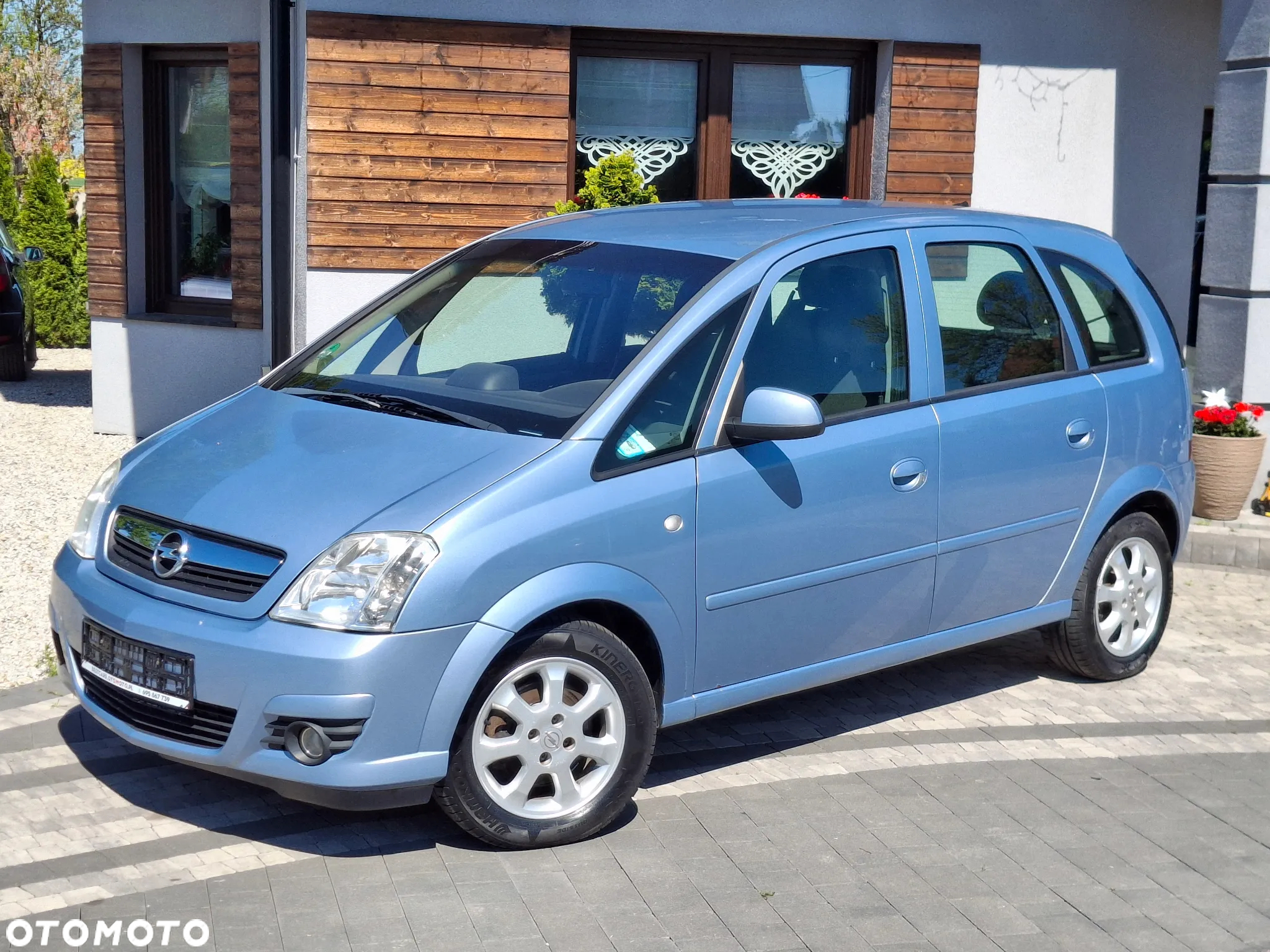 Opel Meriva 1.6 Essentia - 9