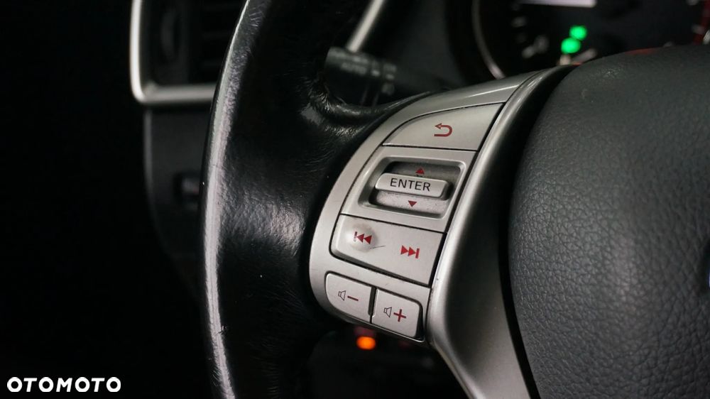 Nissan X-Trail 1.6 DCi Tekna 2WD Xtronic - 20