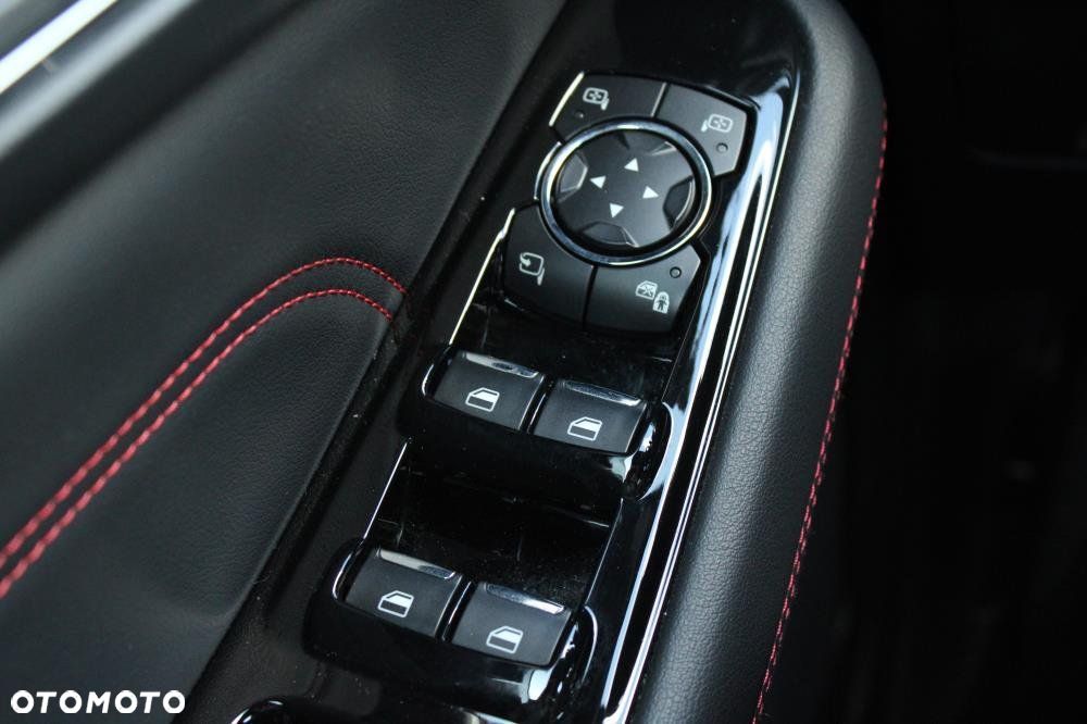 Ford S-Max - 9
