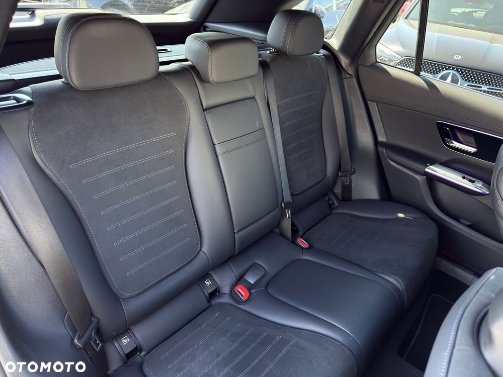 Mercedes-Benz GLC 220 d mHEV 4-Matic AMG Line - 28