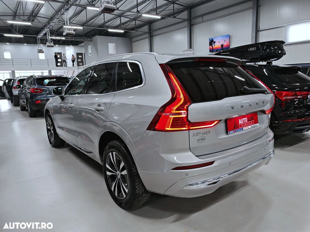 Volvo XC 60 T6 AWD Recharge Geartronic Inscription - 5