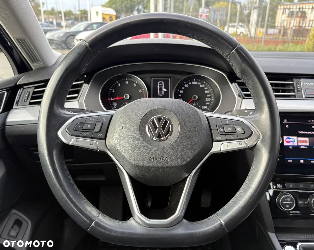 Volkswagen Passat 1.5 TSI EVO Business - 11