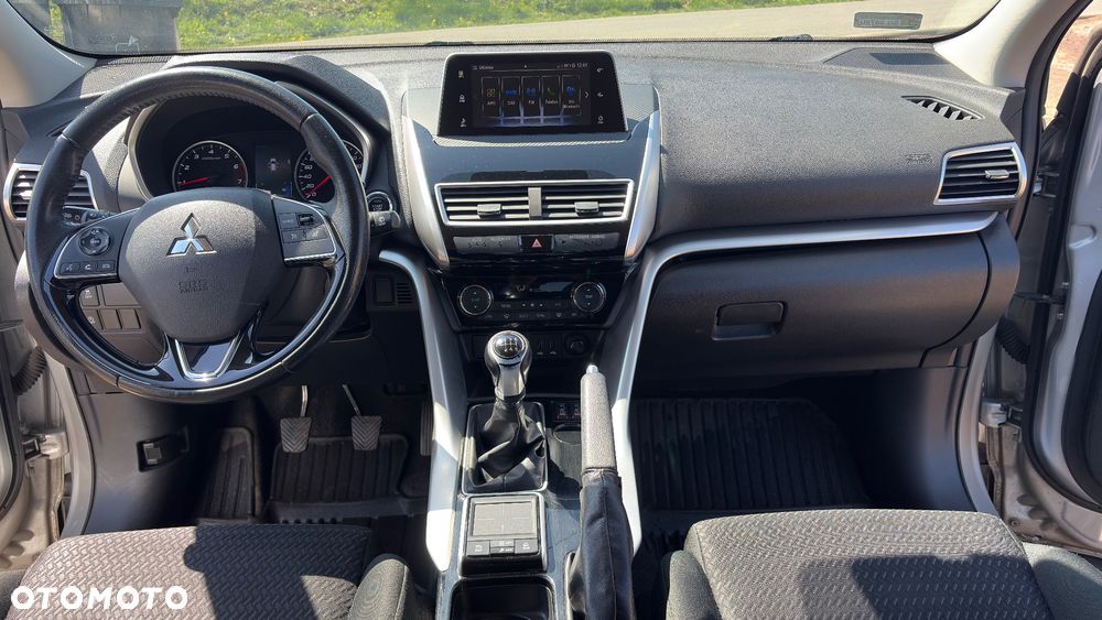 Mitsubishi Eclipse Cross 1.5 T Invite Plus - 13