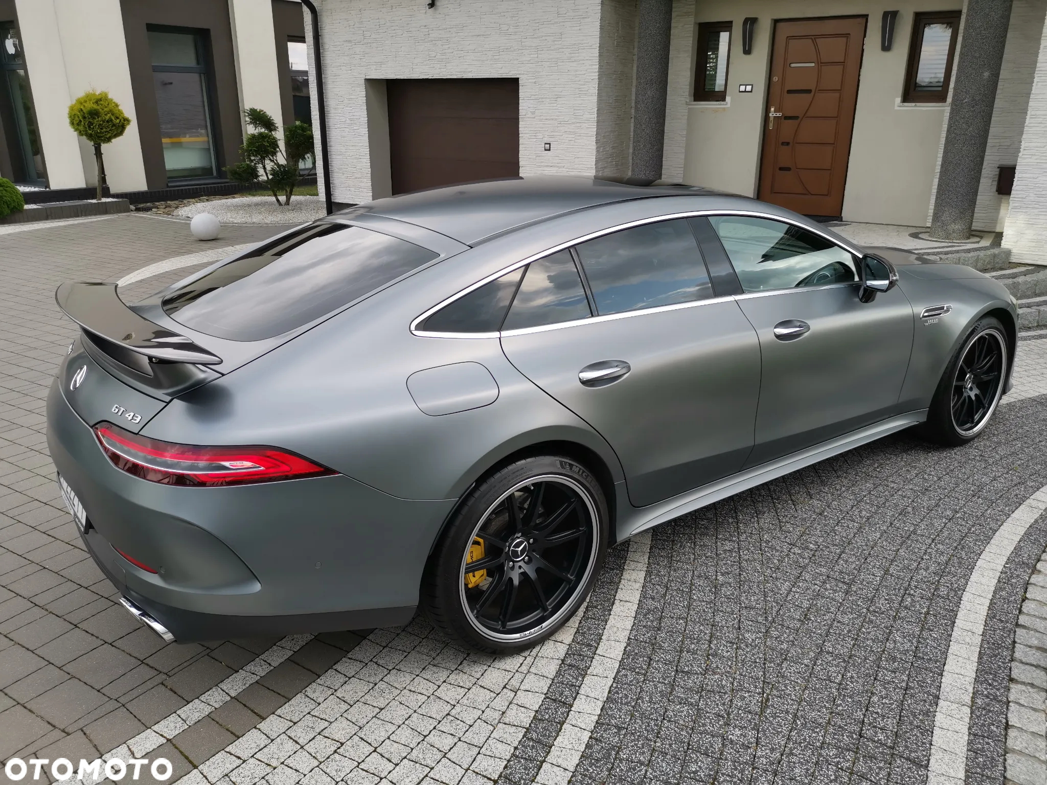 Mercedes-Benz AMG GT 43 4-Matic+ - 19
