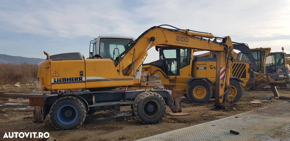 Liebherr 900 C Excavator pe roți - 5