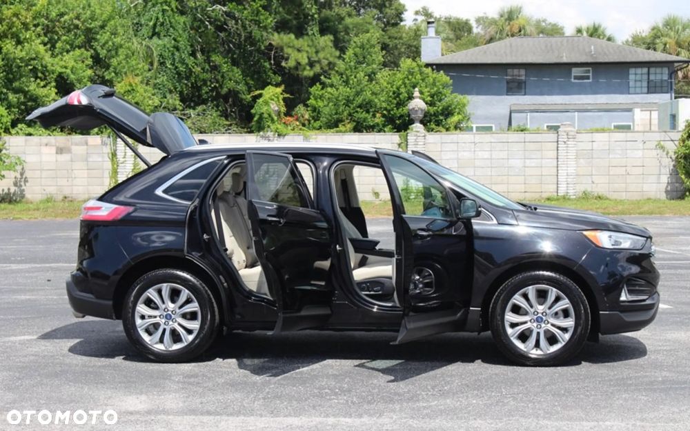 Ford Edge - 7