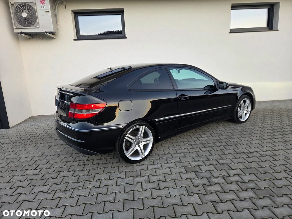 Mercedes-Benz CLC - 18