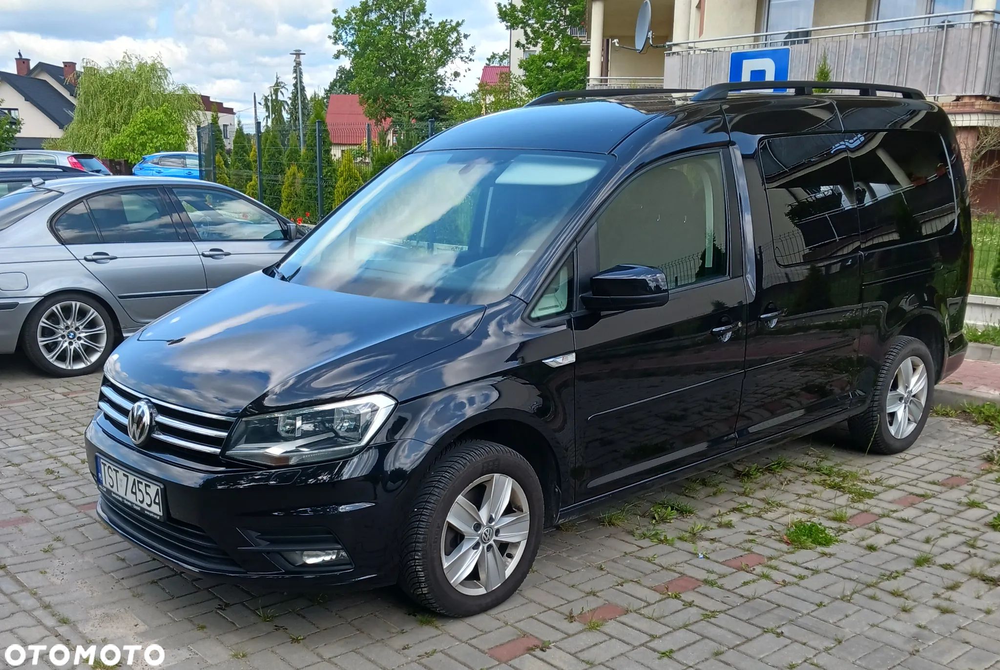 Volkswagen Caddy Maxi 2.0 TDI Comfortline - 1