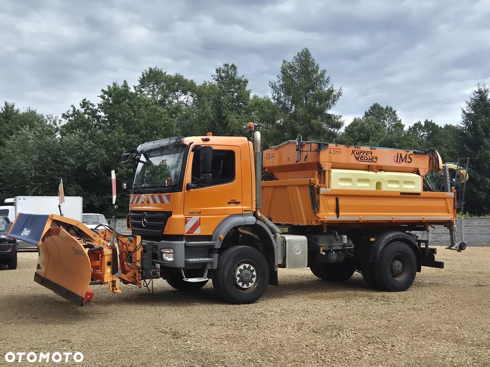 Mercedes-Benz Axor 1829 4x4 Pług Piaskarka - 3