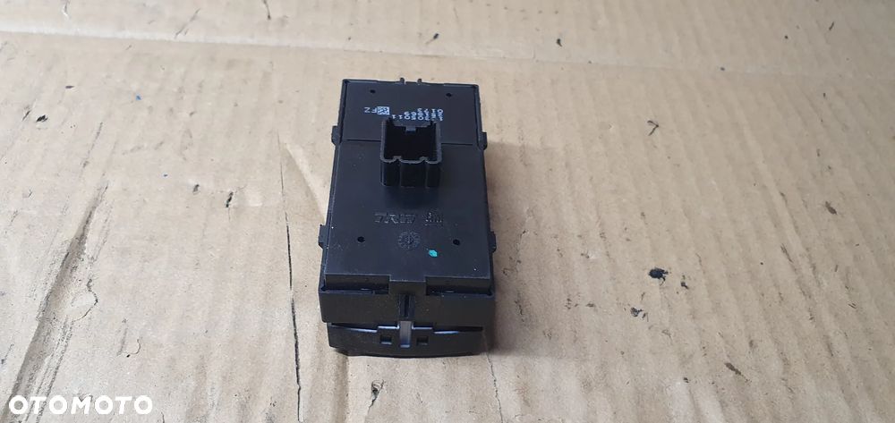 Panel przełącznik szyb Opel Insignia A 13305011 - 5