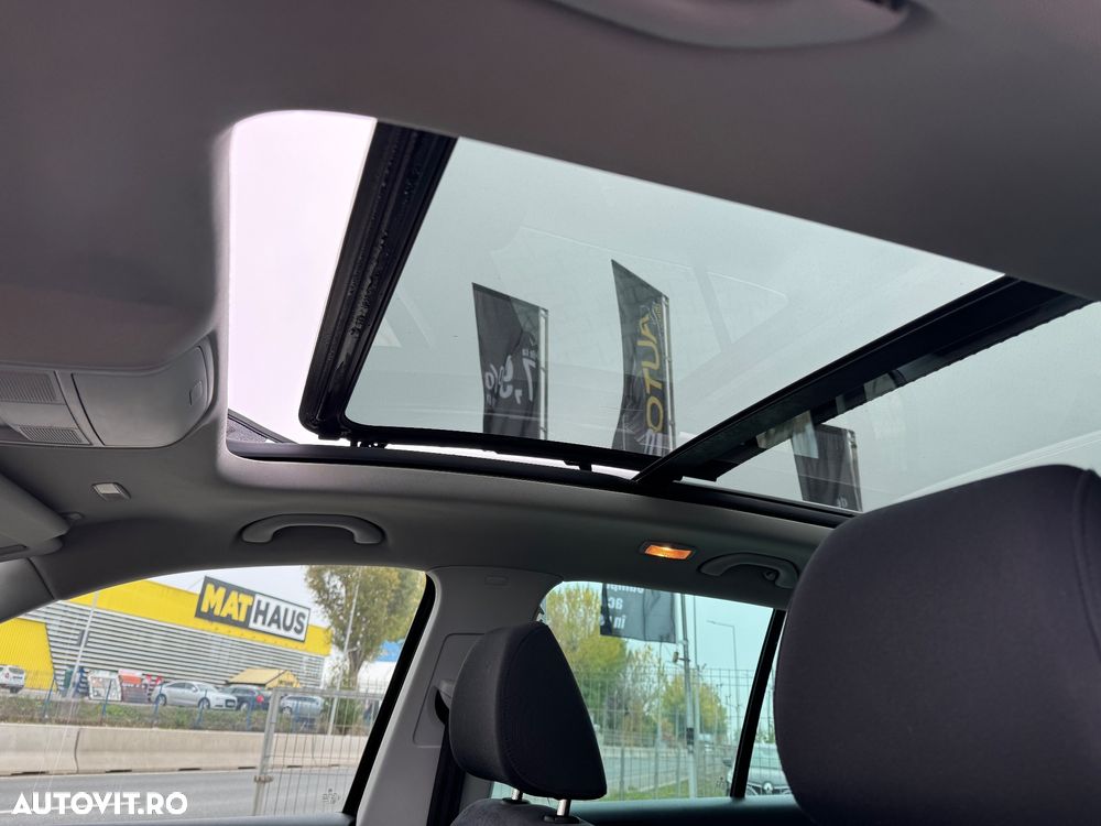 Volkswagen Tiguan 2.0 TDI DPF BlueMotion Technology Cup Sport & Style - 14