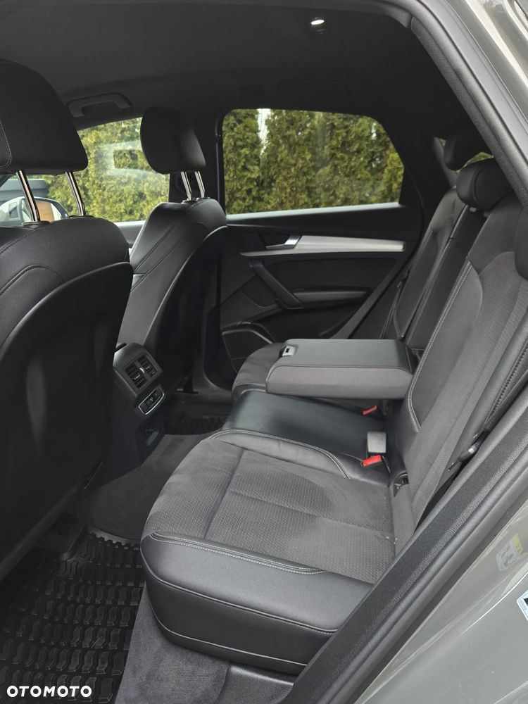 Audi Q5 Sportback - 25