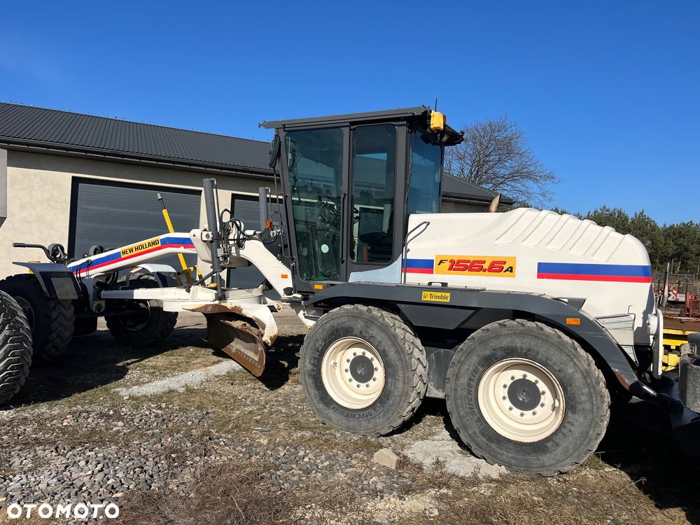 New Holland F156.6A - 1