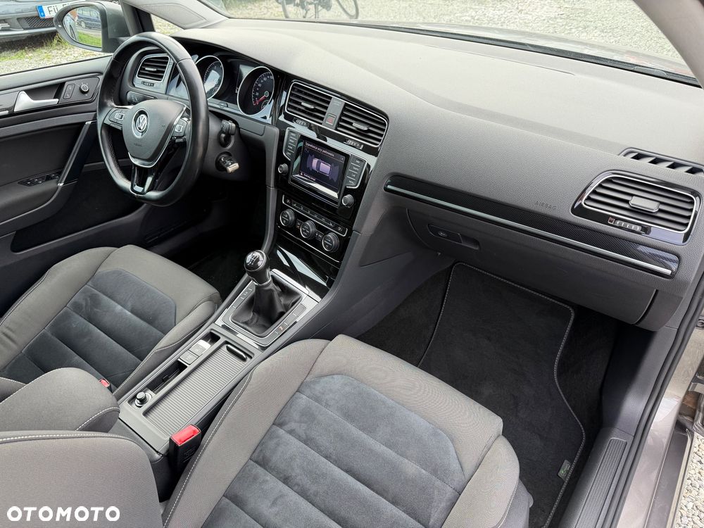 Volkswagen Golf 1.4 TSI BlueMotion Technology Highline - 37